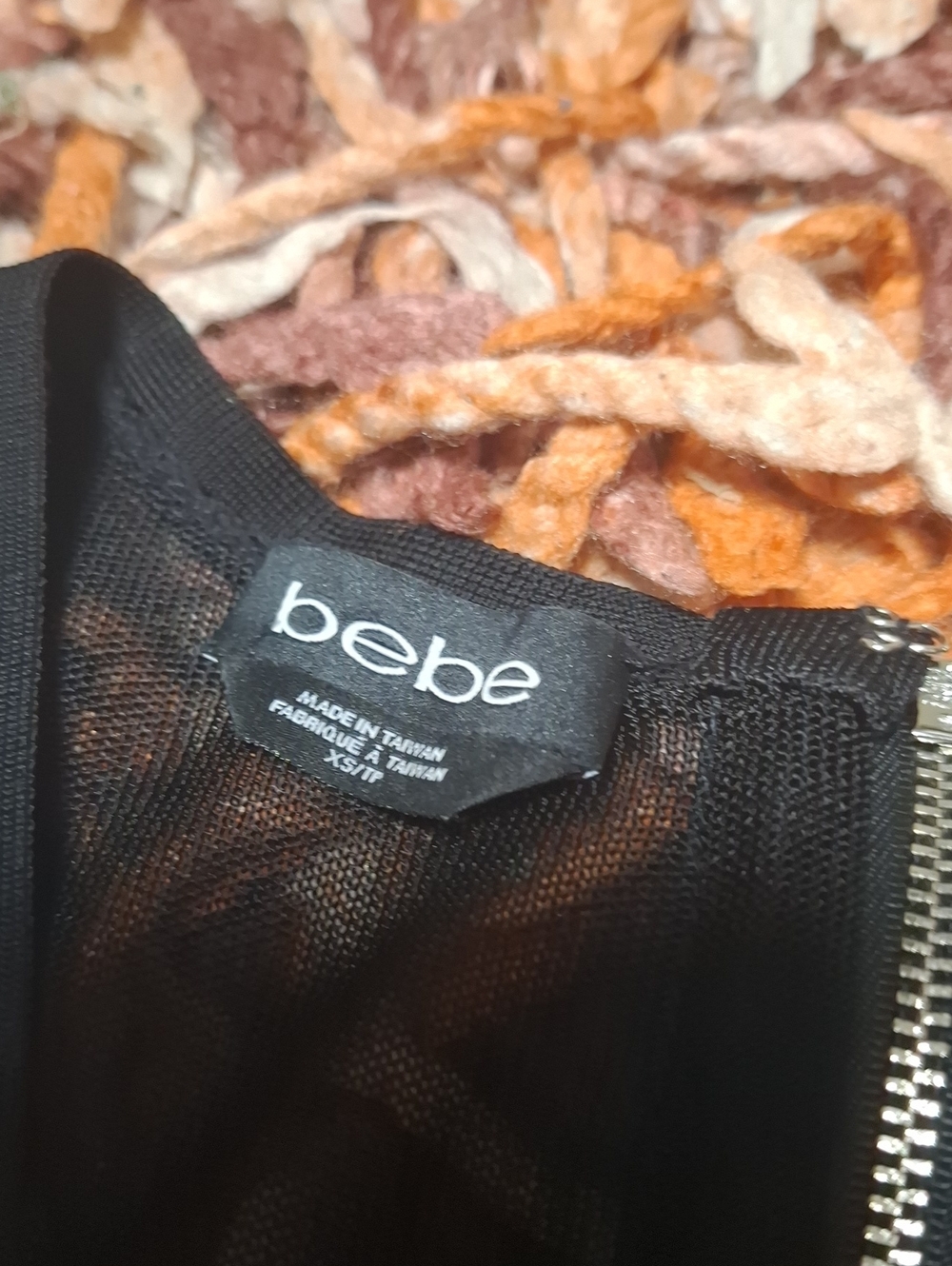 Bebe Top - Picture 2 of 4
